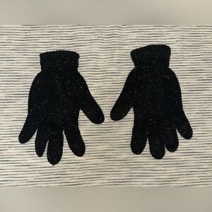 Classic Black Men's Knit Gloves